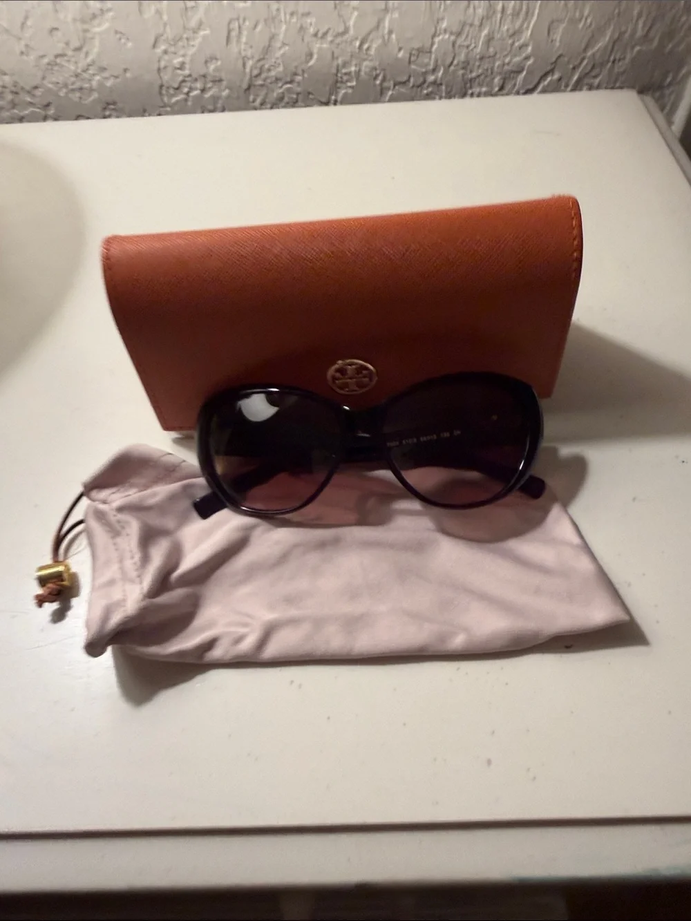 Tory Burch Black Frame Sunglasses with Brown Gradient Lenses and Cognac Case